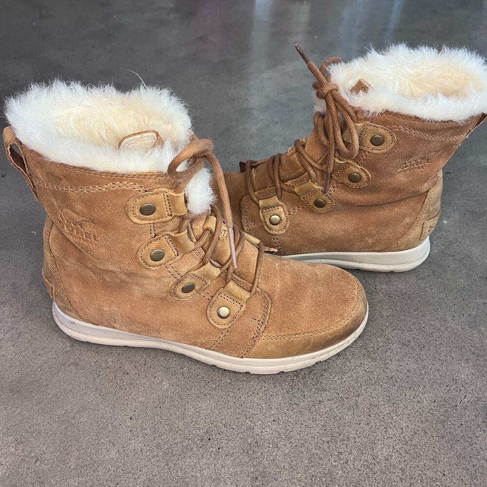 Sorel Explorer Joan boots tan suede leather winter boots womens 8.5 shoes